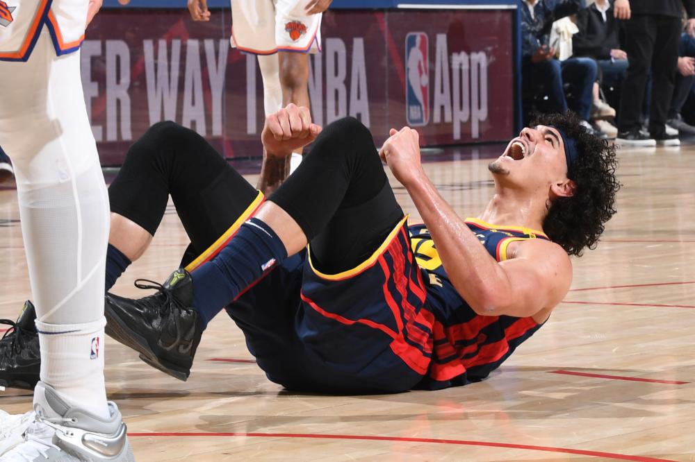 首战的胜利 首战的胜利