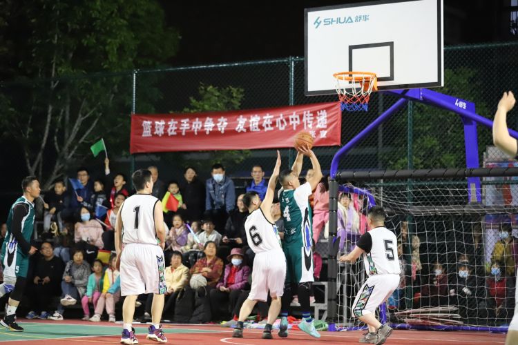 罗伊等人 罗伊等人